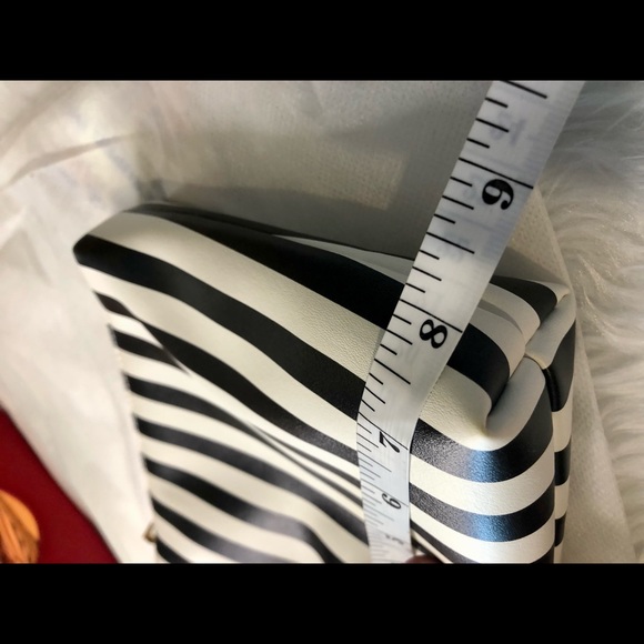 Heart Handbag Matching Coin Purse Leather NIB Set Red Black Gold White - Picture 11 of 16